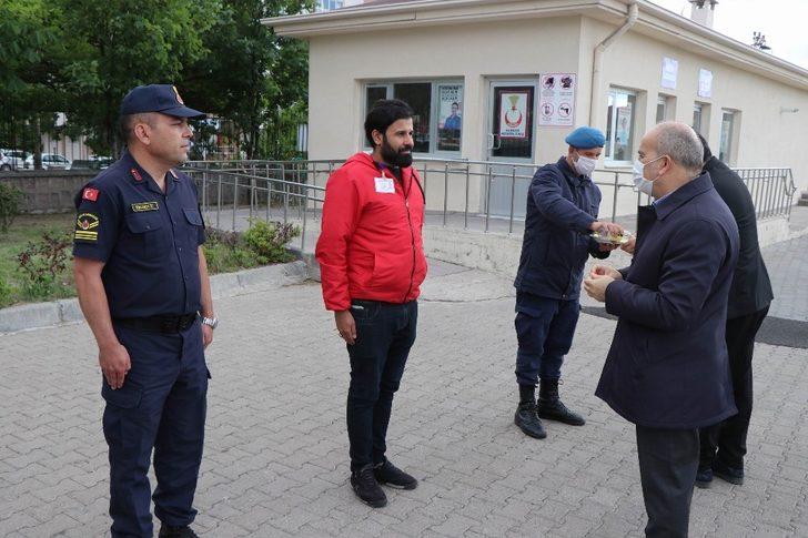 Emniyet Müdürü Artunay kontrol noktalarını denetledi G3