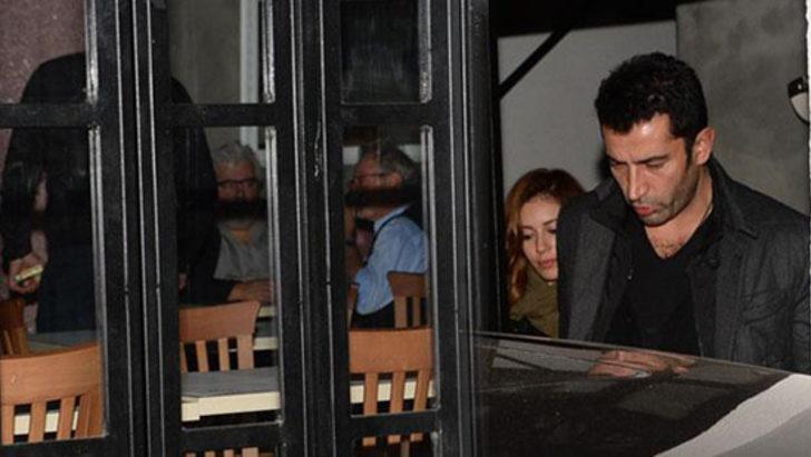 Kenan İmirzalıoğlu ile Sinem Kobal'ın gecesi tatsız bitti G1