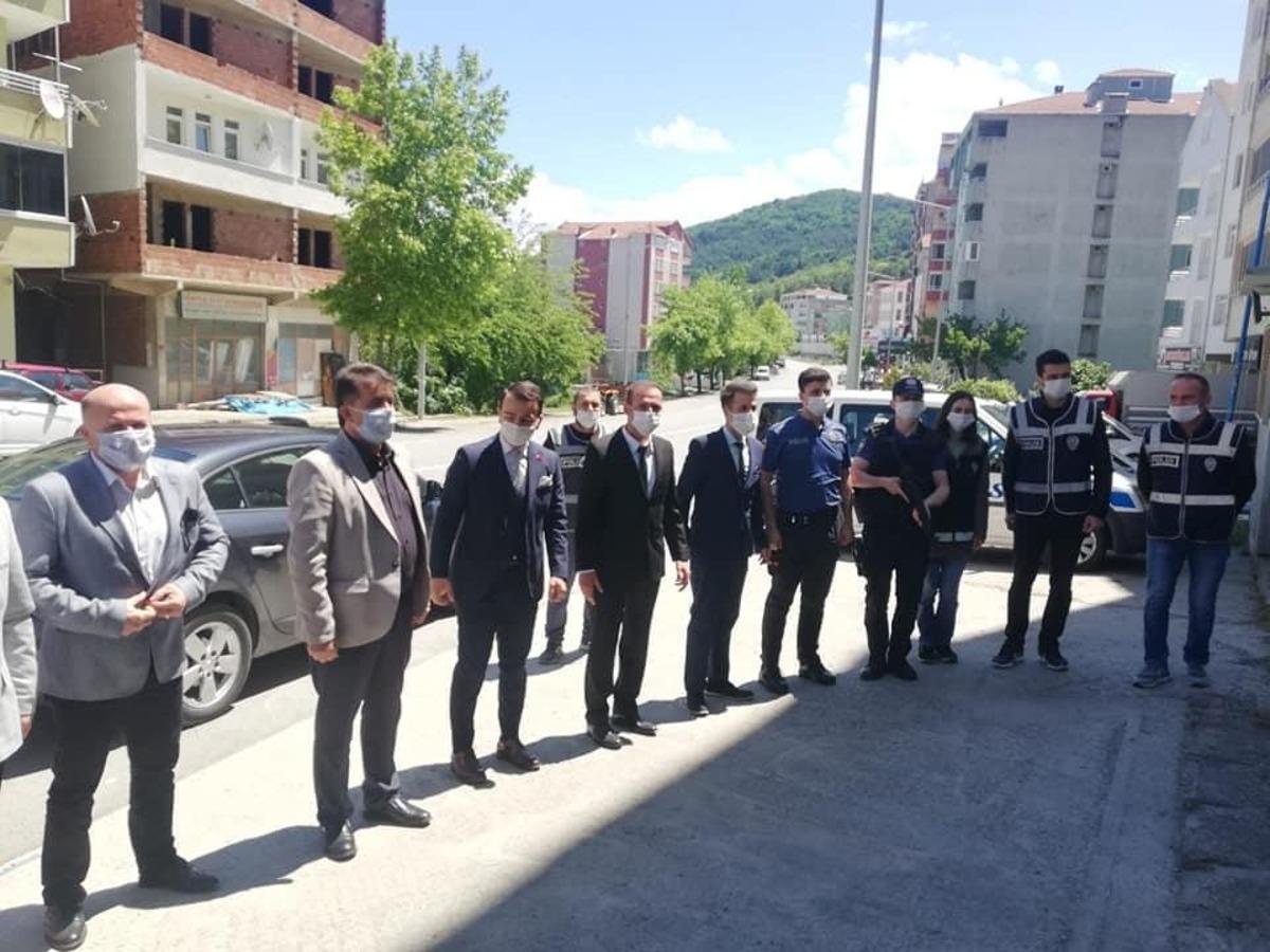 T&uuml;rkeli&rsquo;de protokolden bayram ziyaretleri