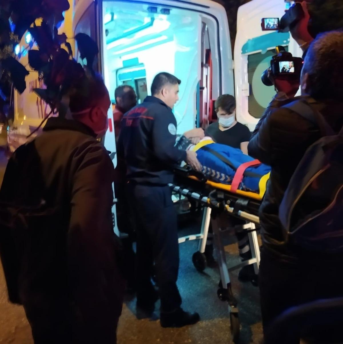 Havalandırma boşluğuna d&uuml;şen kişi kurtarıldı