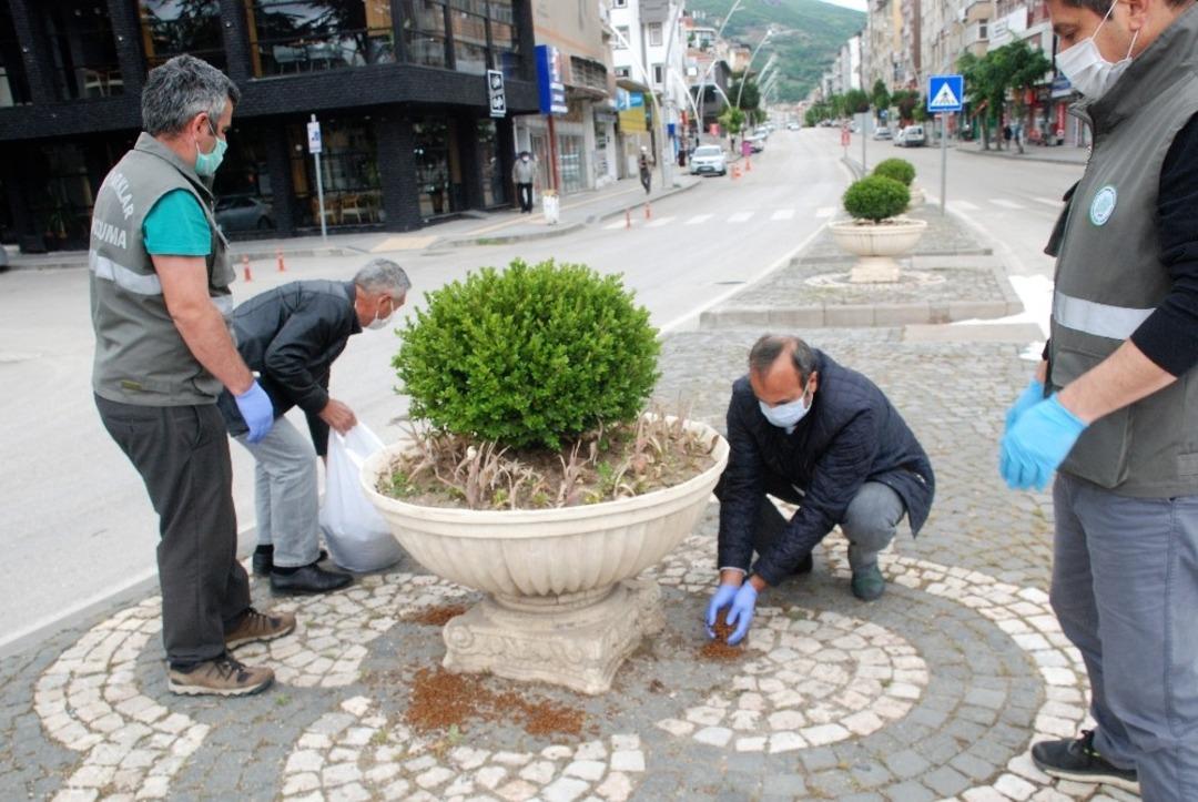 Bayramda onları unutmadılar