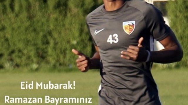 Kayserispor’un yabancılarından bayram kutlaması