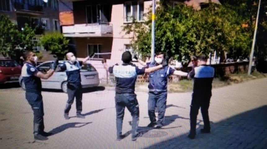 Zabıta’dan oyunlu bayram kutlaması