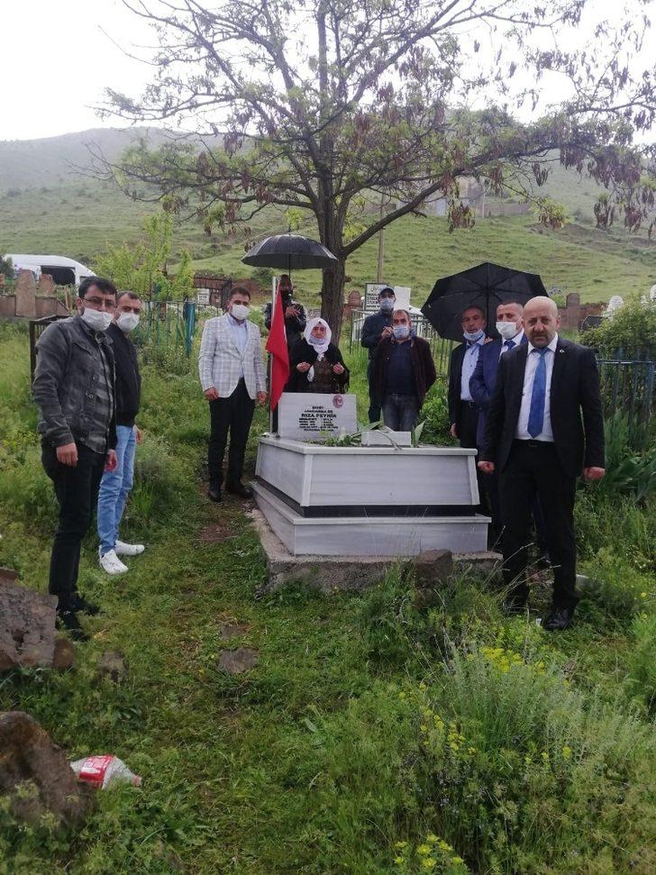 Şehit aileleri ve gazilere bayram ziyareti G4