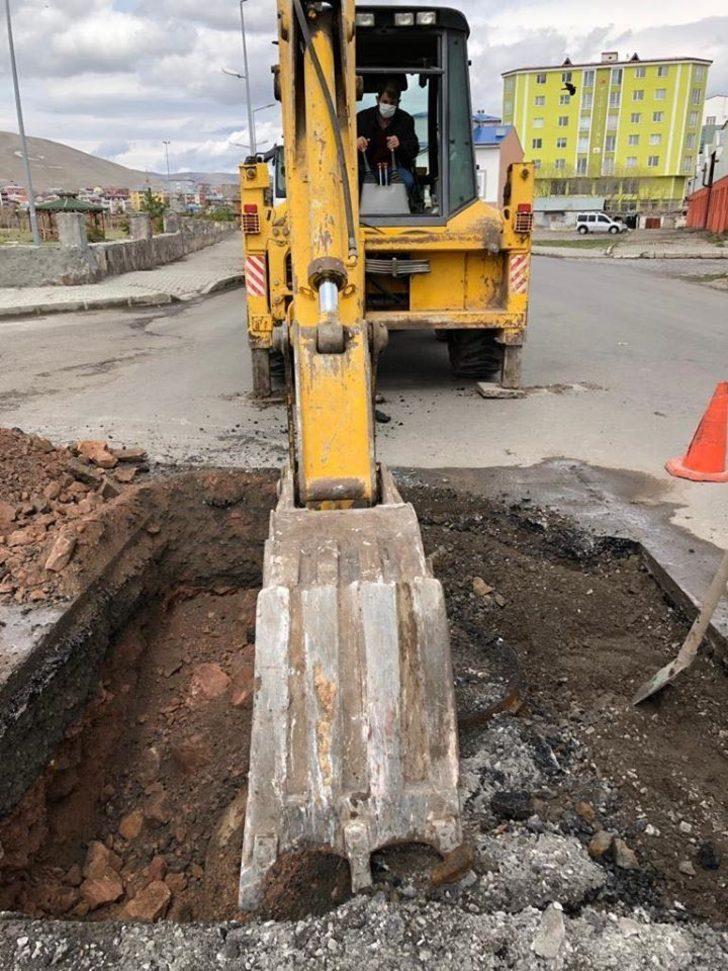 Sen evde kal, Ardahan Belediyesi çalışıyor G1