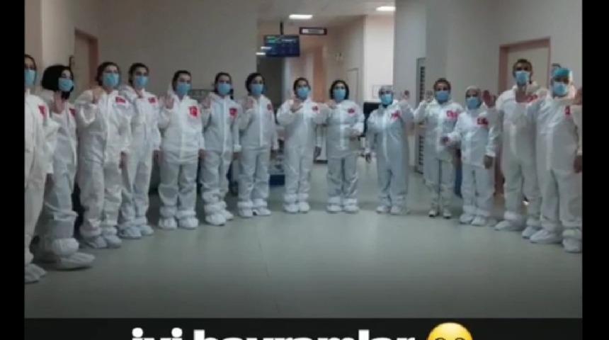 Korona ile m&uuml;cadelede en &ouml;n safta olan sağlık&ccedil;ılardan klipli mesaj