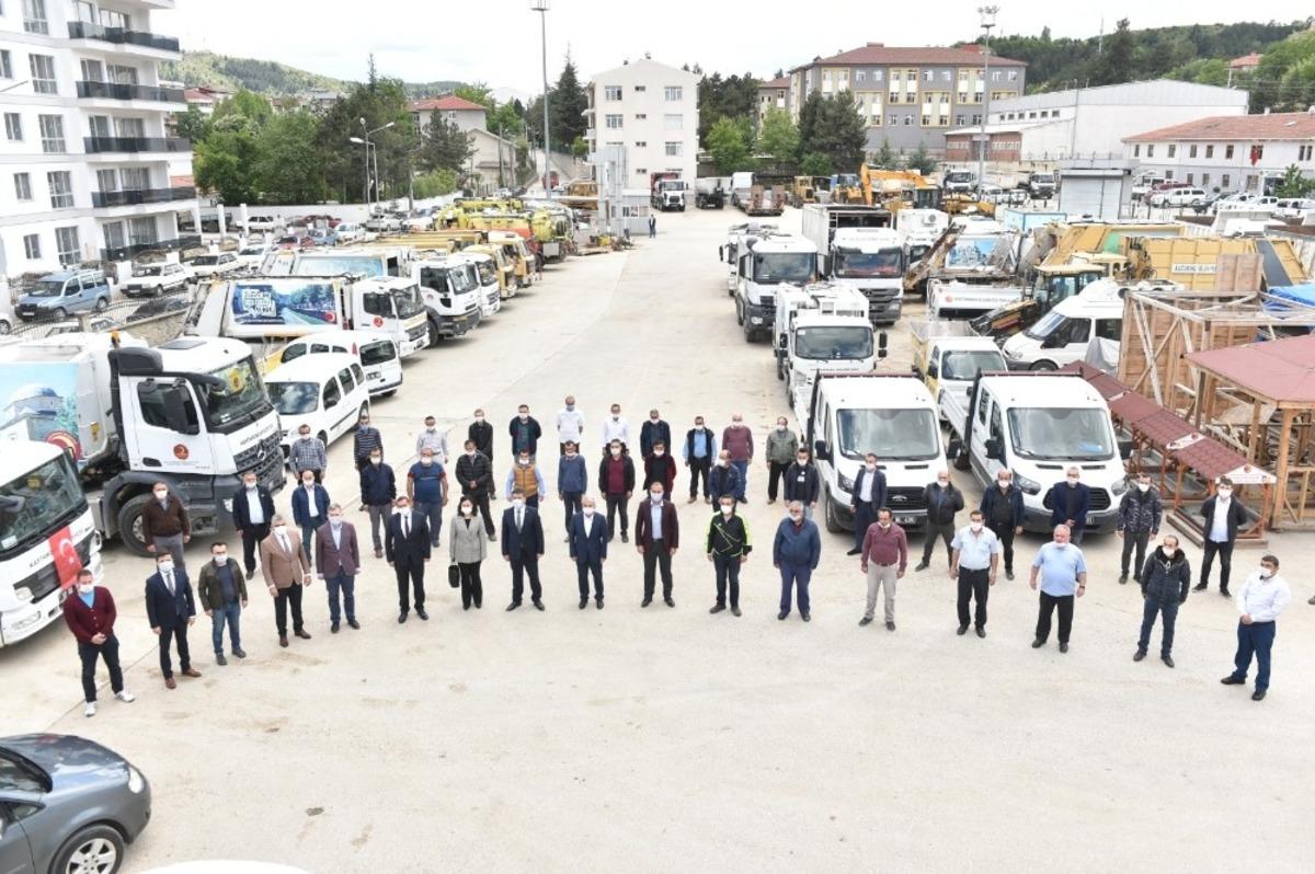 BaşkanVidinlioğlu, belediye personelini ve polis noktalarını ziyaret etti