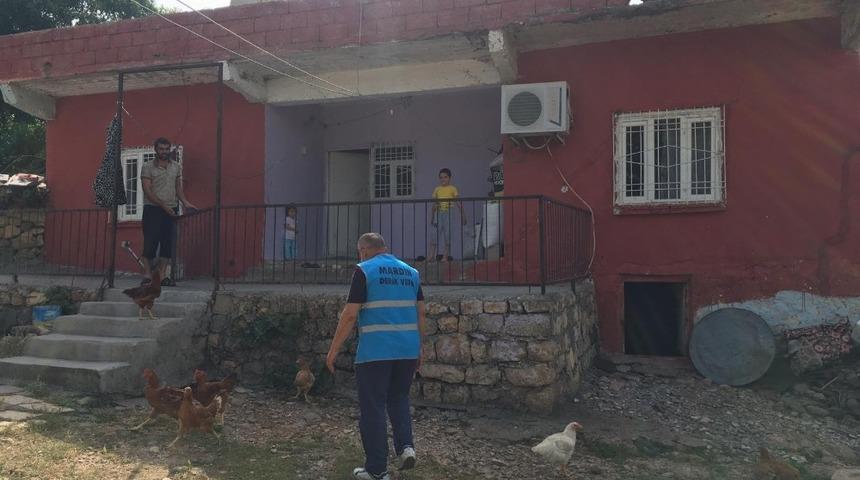 Depremde evi hasar g&ouml;ren vatandaşa devletin şefkatli eli uzatıldı