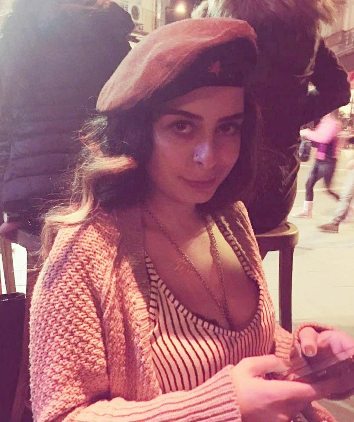 Sevgilisiyle evdeyken fenalaşan Sibel'in &ouml;l&uuml;m&uuml;yle ilgili yeni gelişme! Otopside belli olacak