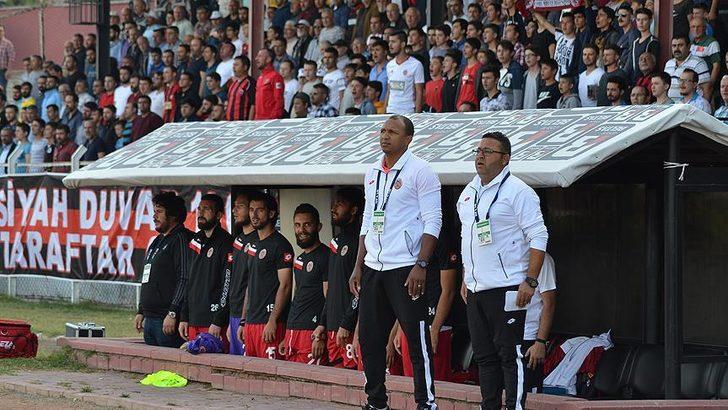 Fenerbahçe, sezon sonuna kadar Mehmet Aurelio'ya emanet G3