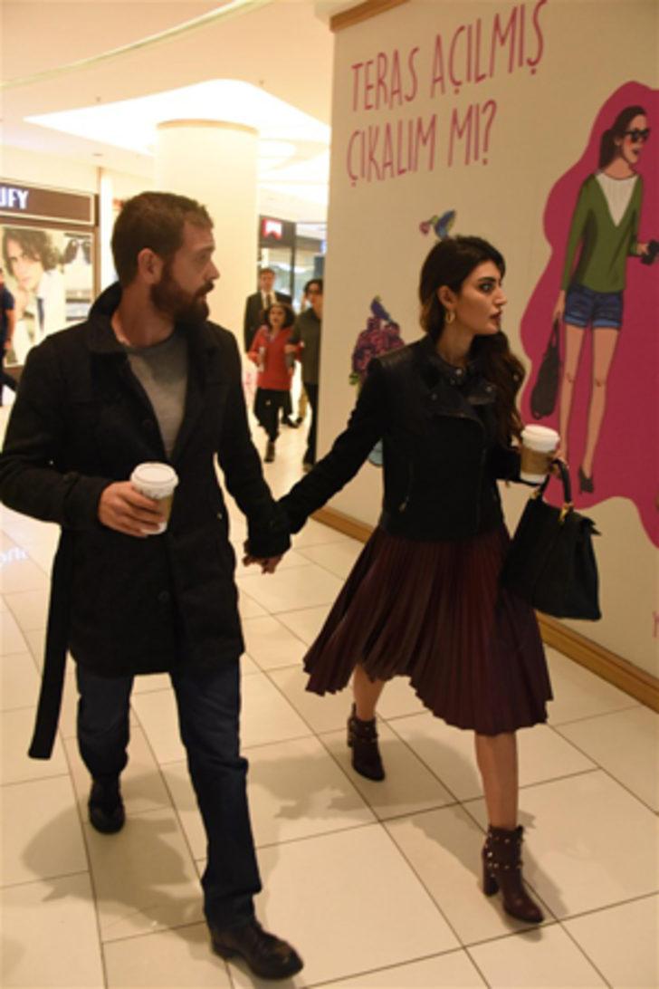 Tedirgin aşıklar ilk kez el ele G3