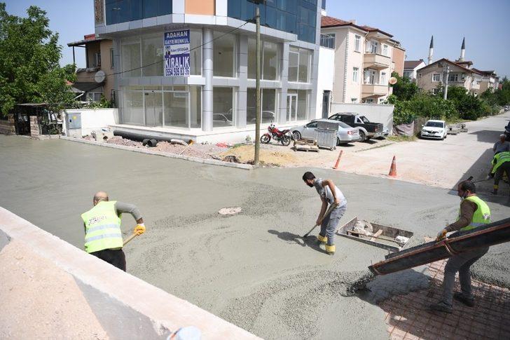 Kartepe’de Ankara Caddesi’ne yol betonu atıldı G2