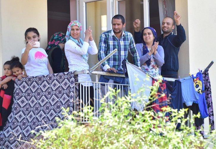 Kepez’de bayram heyecanı balkonlarda sürdü G5