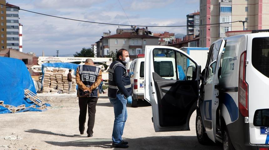Acı olay yakınları inşaata gelince ortaya çıktı! Bekçi ölü bulundu