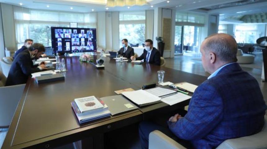 Cumhurbaşkanı Erdoğan: Attığımız adımlar doğru yolda ilerlediğimizi g&ouml;steriyor