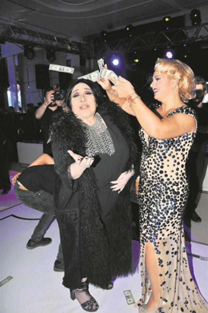 Bülent Serttaş'ın oğullarının sünnet düğününde dolarlar havada uçtu G4