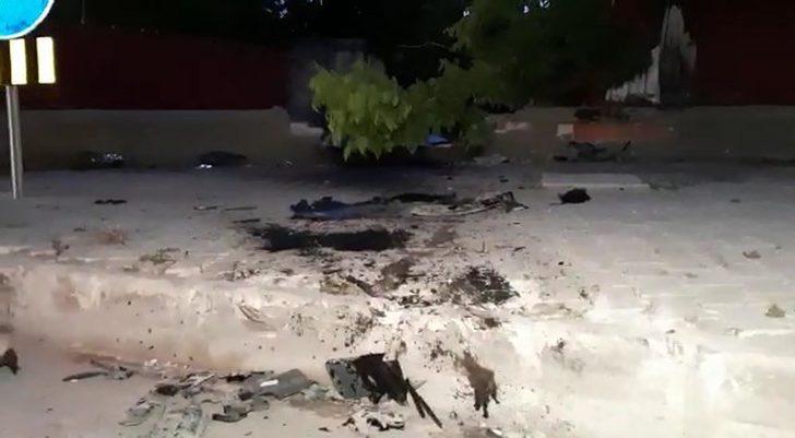 Aydın'da feci kaza! Otomobille askeri tugaya girdi G3