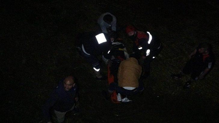 Sinirle tekme attığı korkuluklarla birlikte dereye yuvarlandı G4