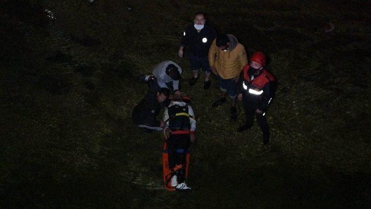 Sinirle tekme attığı korkuluklarla birlikte dereye yuvarlandı G5