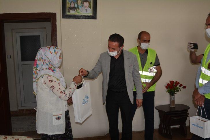 Vali Akbıyık, şehit ailelerini görüntülü arayıp bayramlarını kutladı G2