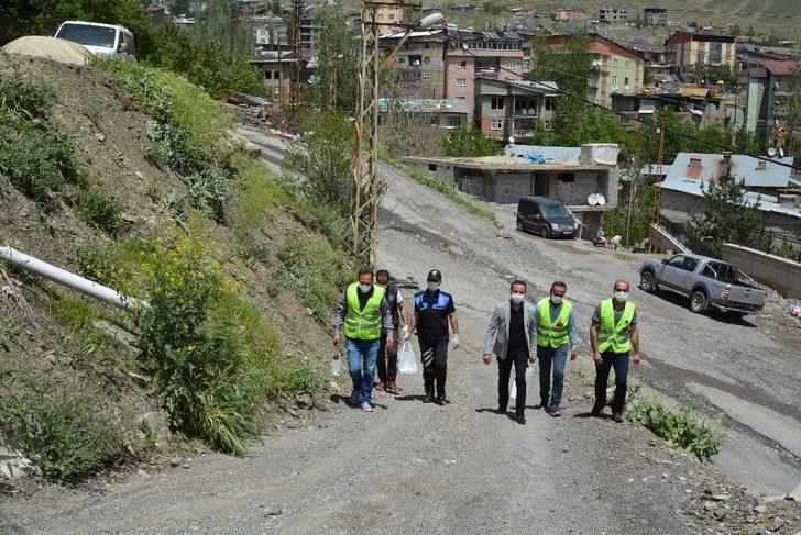 Vali Akbıyık, şehit ailelerini görüntülü arayıp bayramlarını kutladı G5