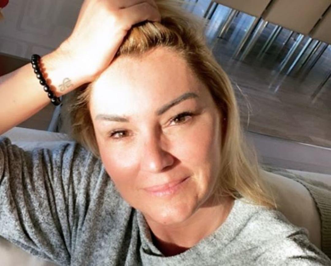 Pınar Altuğ'a yapılan olumsuz yorumların arkası kesilmiyor