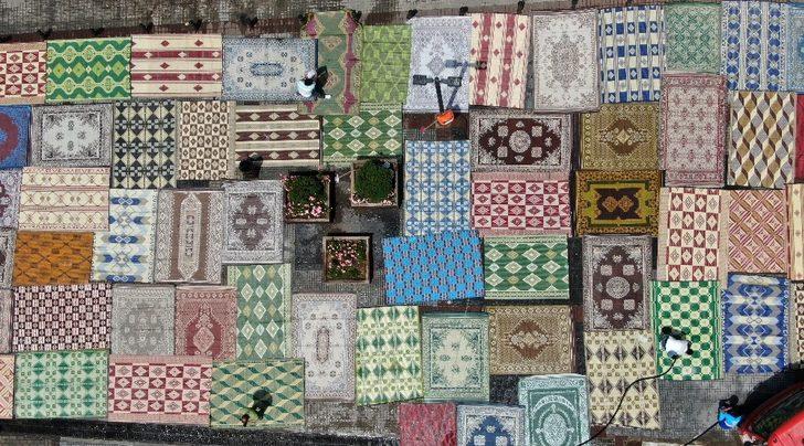 Rengarenk hasır kilimler yağlı boya tablolarını aratmadı G5