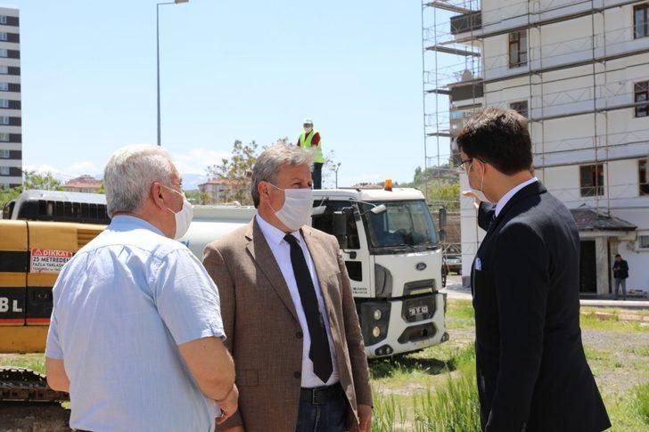 Melikgazi metruk binalardan temizleniyor G3