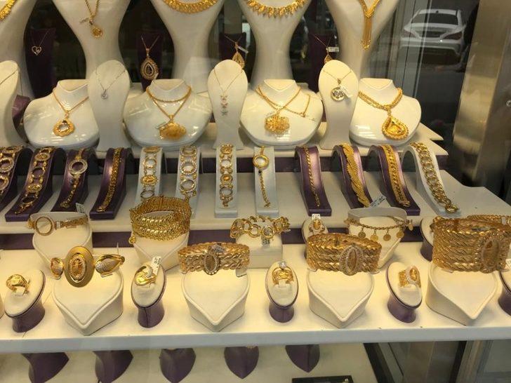 Çeyrek altının fiyatı 1 senede 220 TL arttı G1