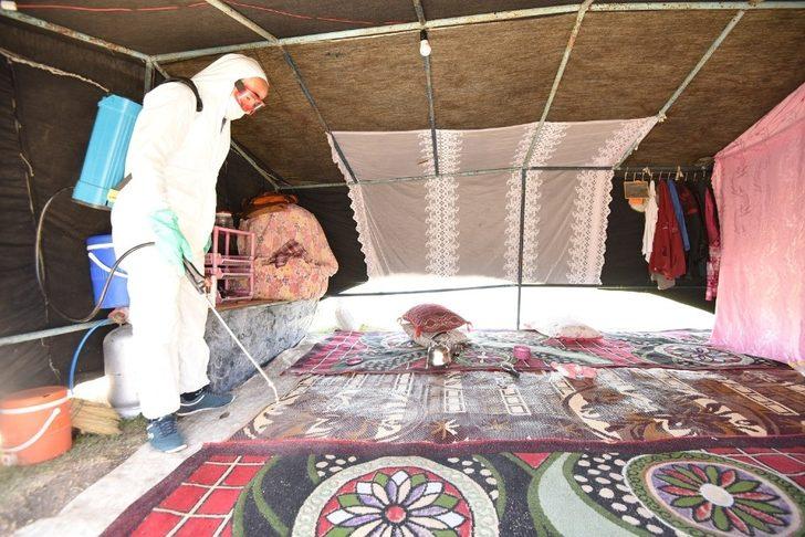 Çadırı yanan aileye yardım eli G3