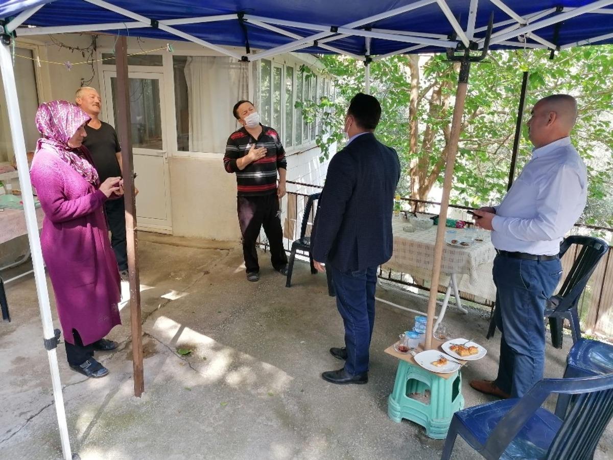 AK Partili Bekle&rsquo;den şehit ailesine bayram ziyareti