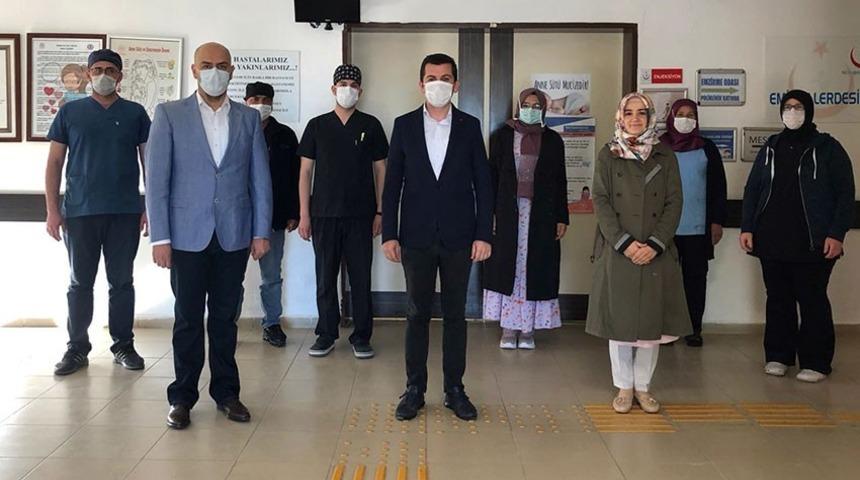 İscehisar Kaymakamı Kapar kamu personelinin bayramını kutladı