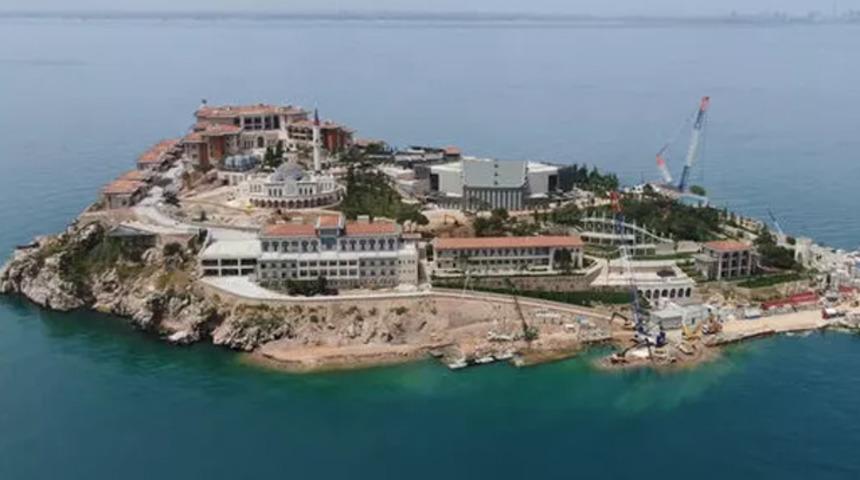 Demokrasi ve Özgürlükler Adası'nın açılışına Bahçeli de katılacak