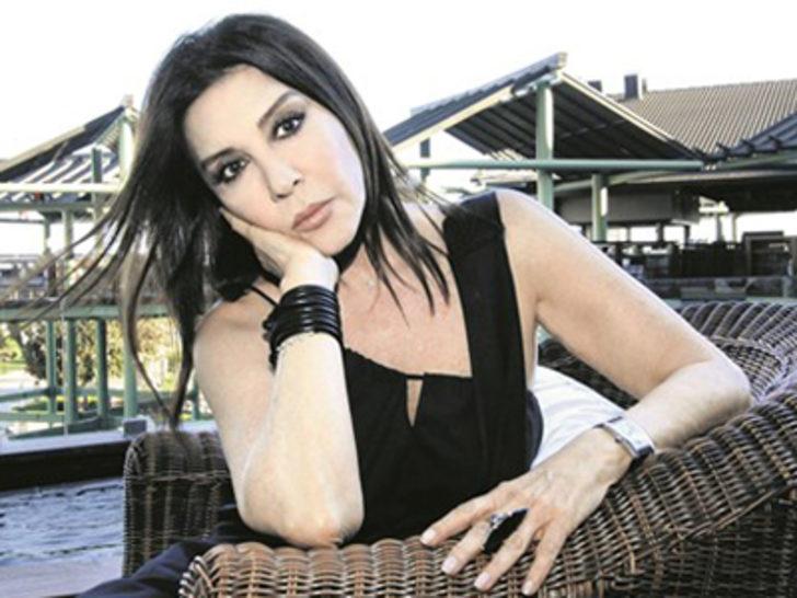 Nebahat Çehre: 'Bu saatten sonra öpüşmem' G1