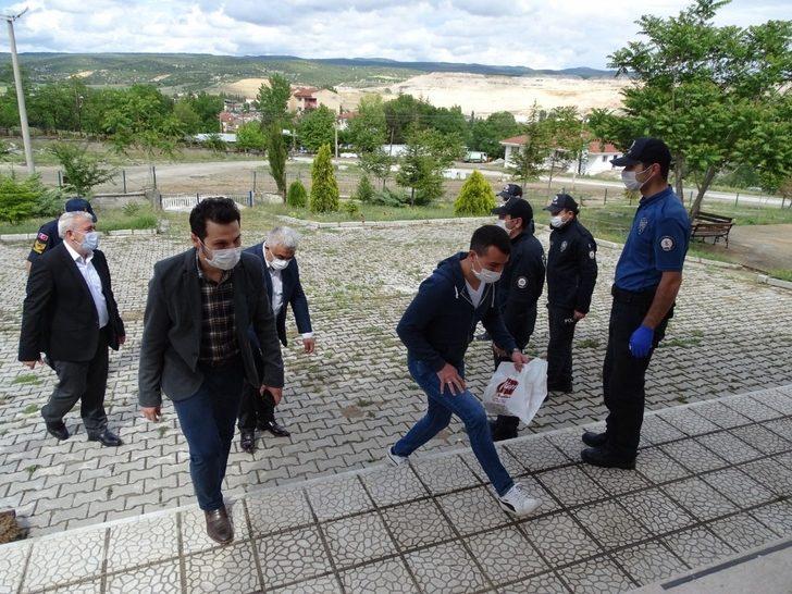 Hisarcık protokolünden güvenlik güçleri ile sağlık ve itfaiye ekiplerine bayram ziyareti G3