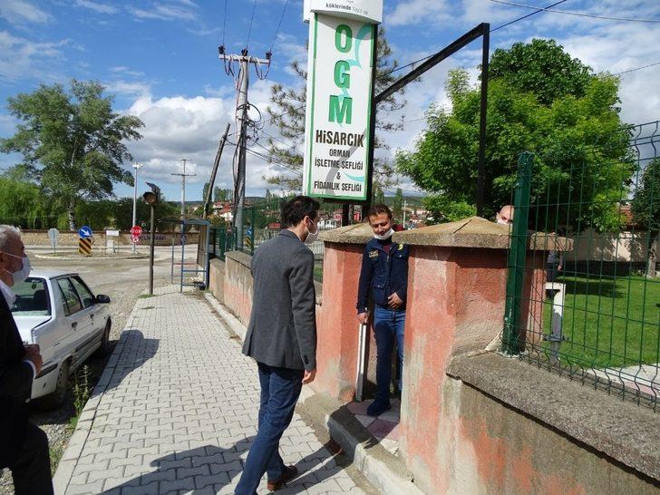 Hisarcık protokolünden güvenlik güçleri ile sağlık ve itfaiye ekiplerine bayram ziyareti G4