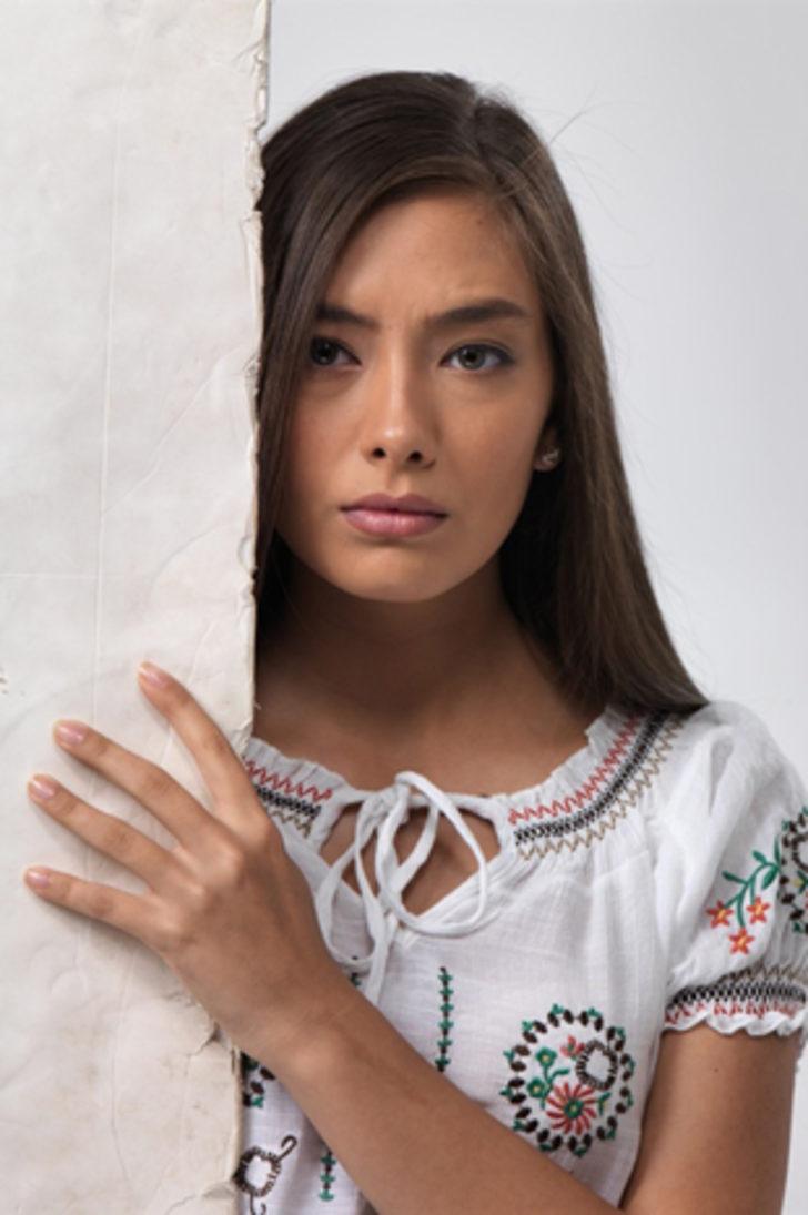 Neslihan Atagül'ü Utandıran Sevişme Sorusu G4