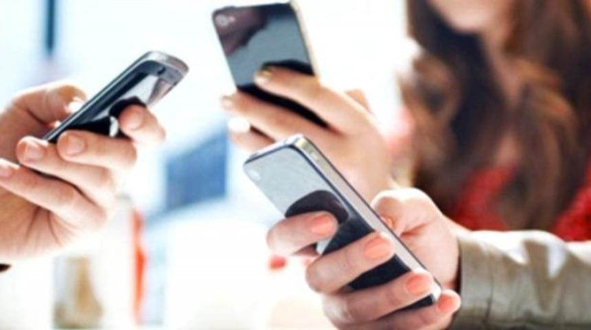 Ulaştırma ve Altyapı Bakanı'ndan GSM operat&ouml;rlerindeki sorunla ilgili a&ccedil;ıklama