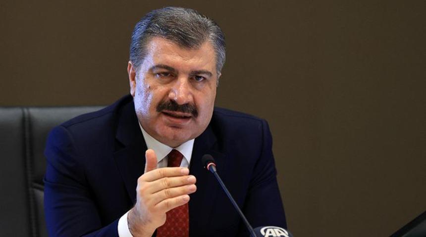 Koronavir&uuml;s kısıtlamasının kaldırılmasıyla ilgili Bakan Koca'dan a&ccedil;ıklama: Hen&uuml;z m&uuml;mk&uuml;n g&ouml;r&uuml;lm&uuml;yor