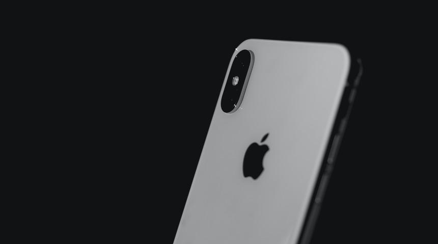 Kendini iyileştiren katlanabilir iPhone ortaya çıktı!