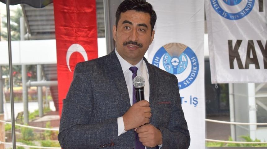 Çelik, "27 Mayıs, toplumun hafızasında kara bir lekedir"