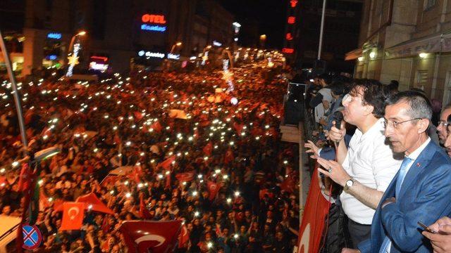 AK Parti Milletvekili Aydemir: ‘’Darbeleri ve destekçilerini lanetliyoruz’