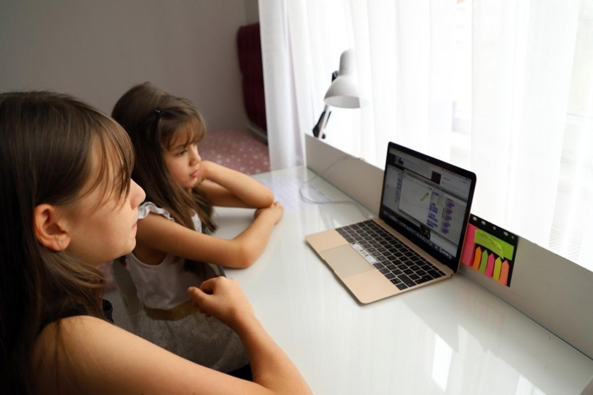 Online kodlama kampı at&ouml;lye etkinliğine 70 &ouml;ğrenci katıldı