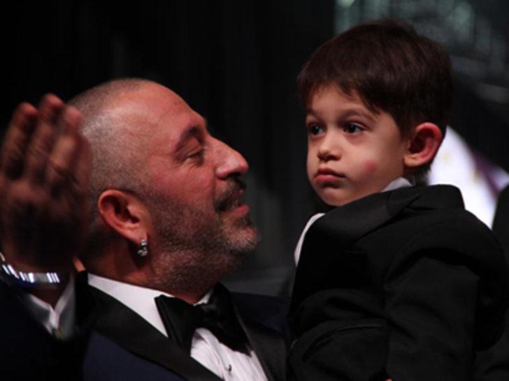 Cem Yılmaz ve Ahu Yağtu basket maçında G5