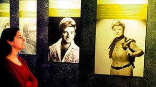 Zeki Müren Bursa'ya sergiyle döndü