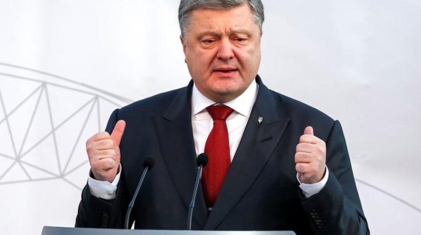 Eski lider Poroşenko'ya ka&ccedil;ak&ccedil;ılık operasyonu!