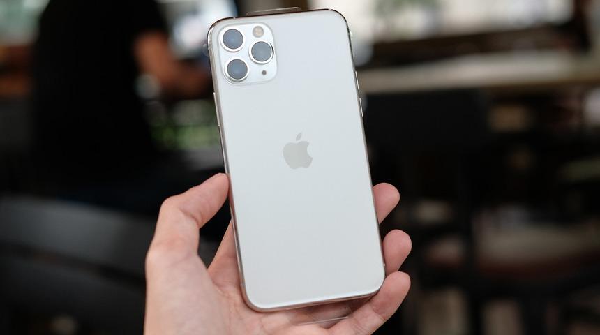 Apple iPhone 12 ile Samsung'un anavatanında farklı bir hamle yapabilir!