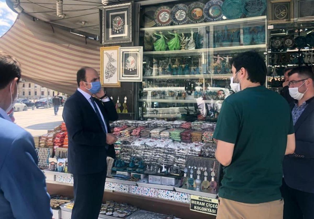 Başkan Altay bayram d&ouml;n&uuml;ş&uuml; esnafı ziyaret etti