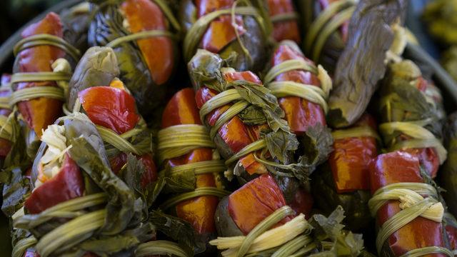 Herkesten saklıyordu... İşte turşu kurmanın inanılmaz püf noktası...