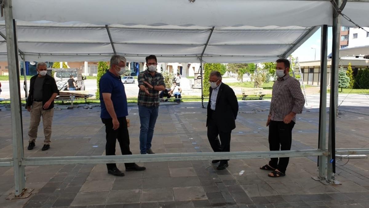 Başkan B&uuml;y&uuml;kkılı&ccedil;, Cuma namazı &ouml;ncesi alınan tedbirleri inceledi